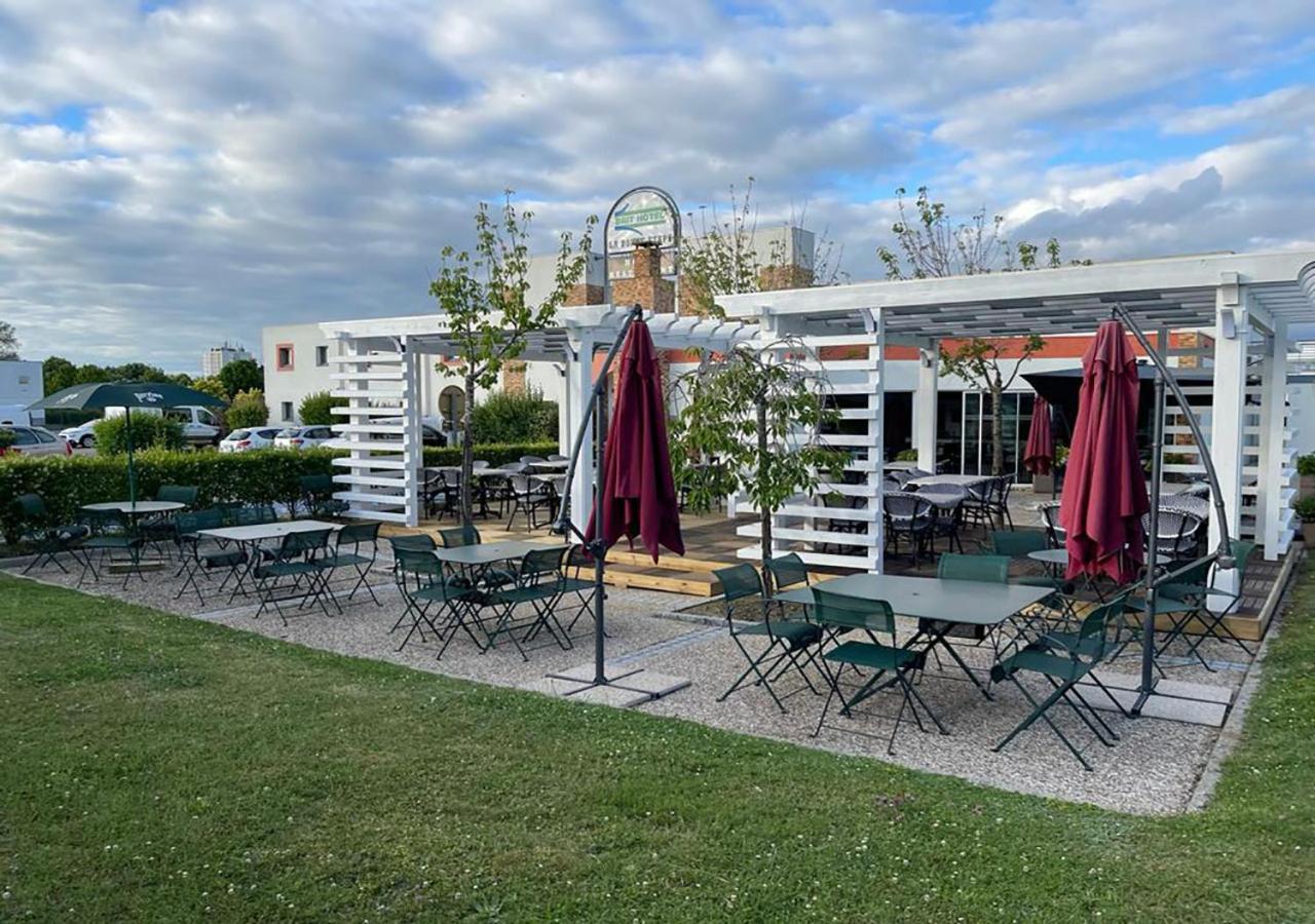 Brit Hotel La Bonne Etape Evreux Exterior photo